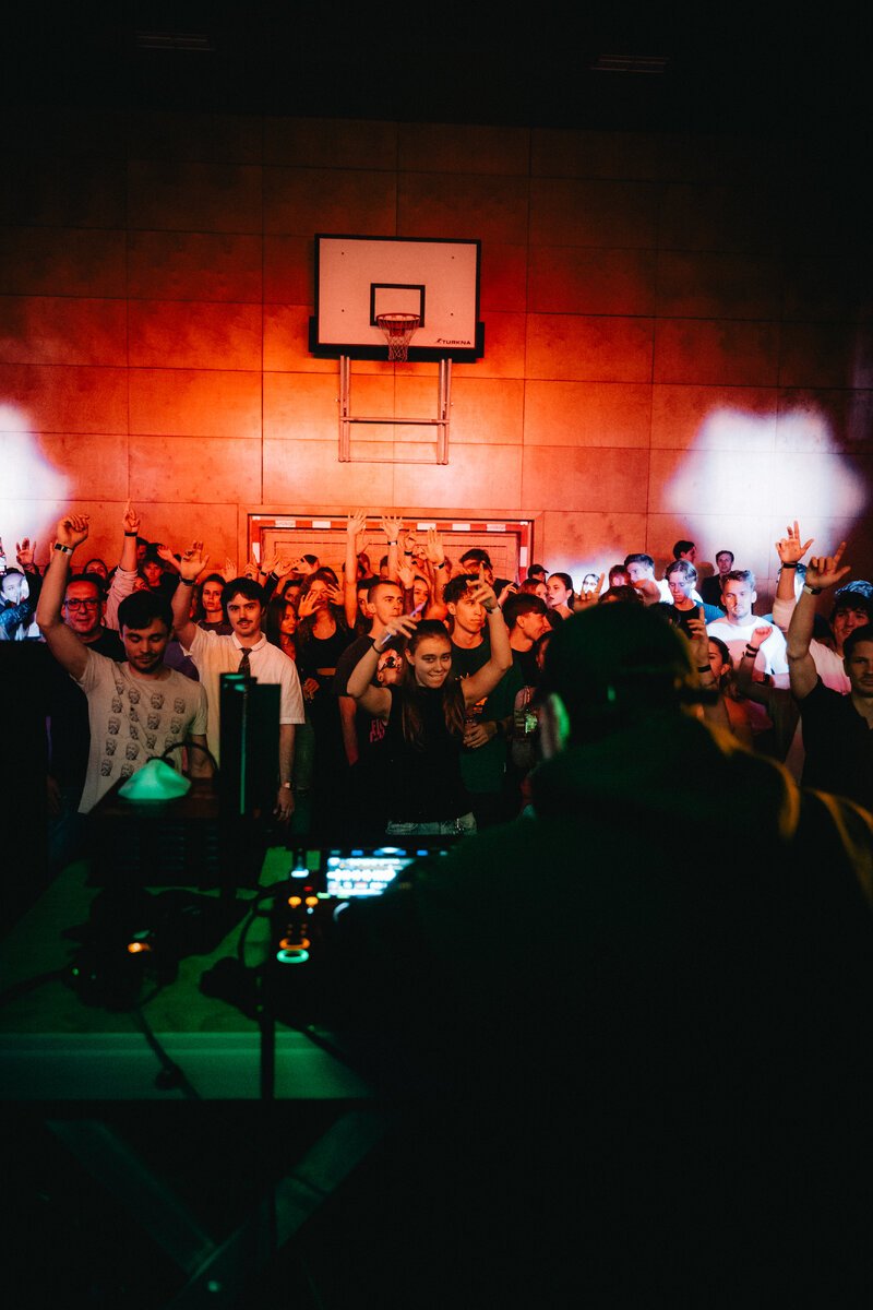 POP UP RAVES - 4